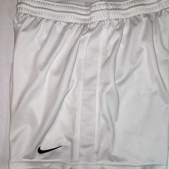 Nike White Athletic Shorts - Picture 5 of 5